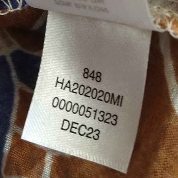 Halogen Sheer Chiffon Button-Up Blouse Watercolor Abstract Print Size M - Picture 7 of 7